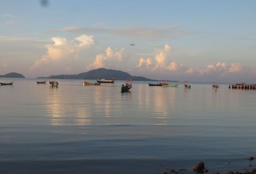 ペンション Kep Guest House