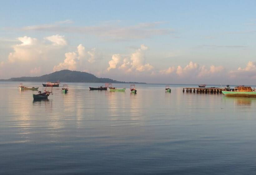 ペンション Kep Guest House