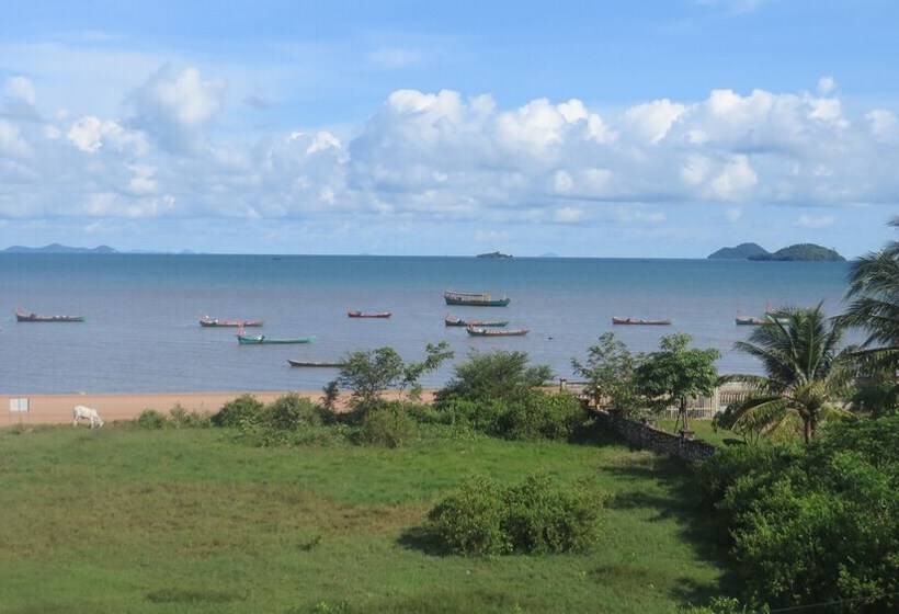 ペンション Kep Guest House