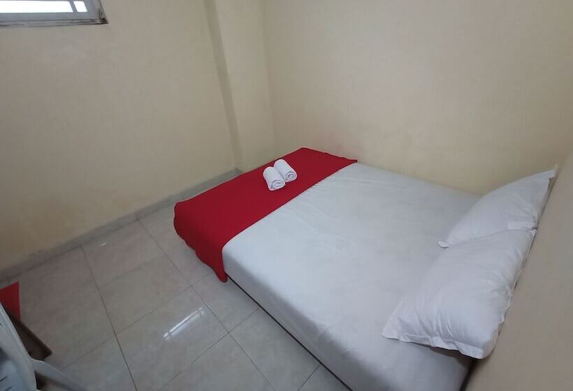 פנסיון Kingkost Nogotirto