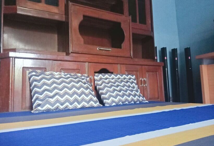 Pensionat Kost Harian Semarang Murah