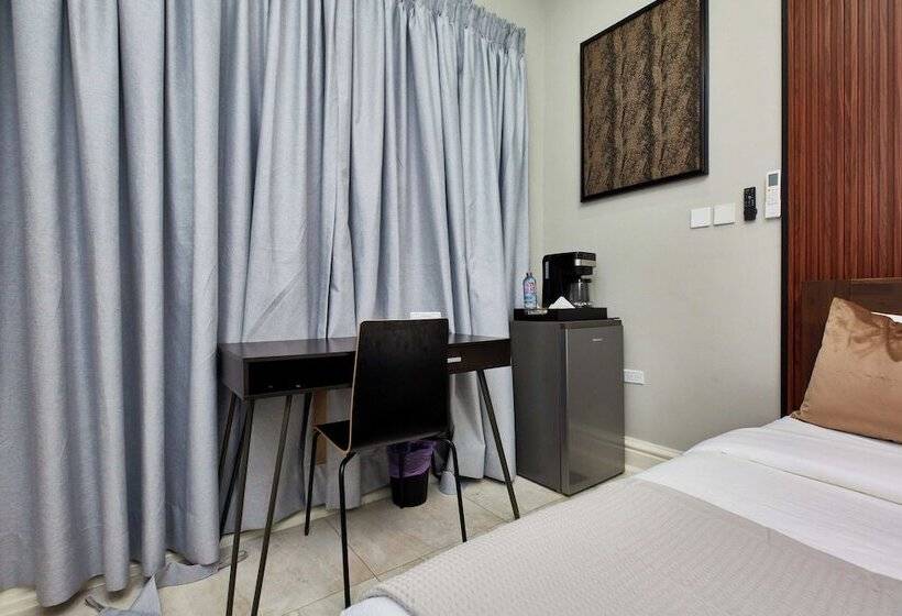 Пансион The Mayflower Inn