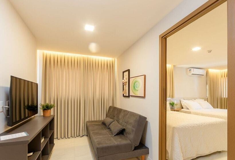 Qavi   Gaudium Apart