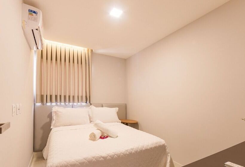 Qavi   Gaudium Apart