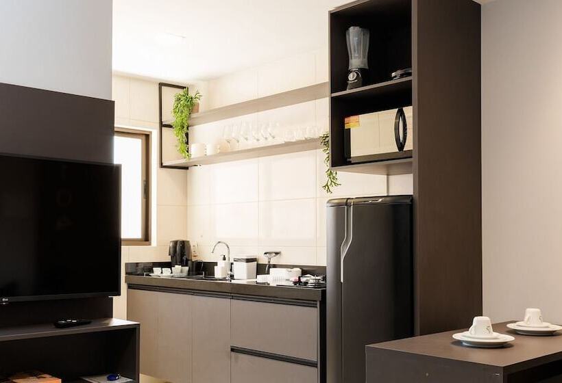 Qavi   Gaudium Apart