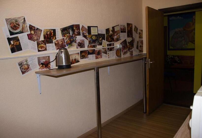 هاستل нау гостиница