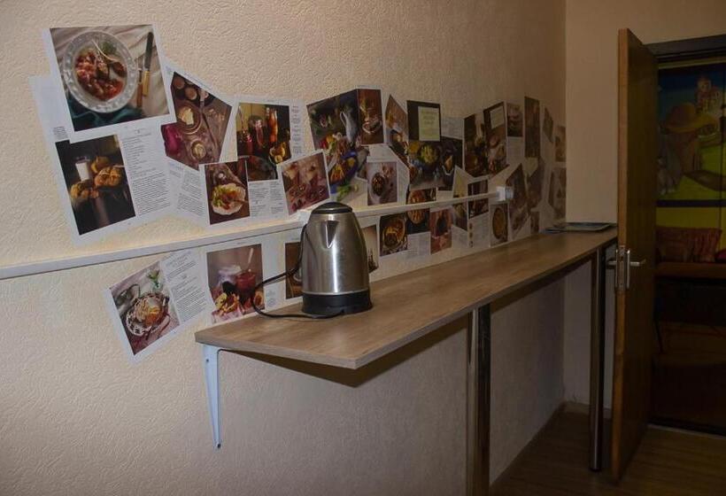 هاستل нау гостиница