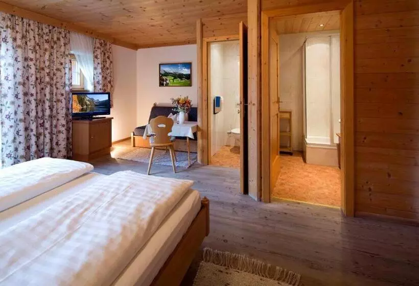 ユースホステル Gasthof Pension Lohfeyer