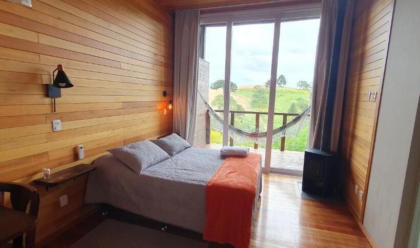 Hostel Pousada Bracatinga