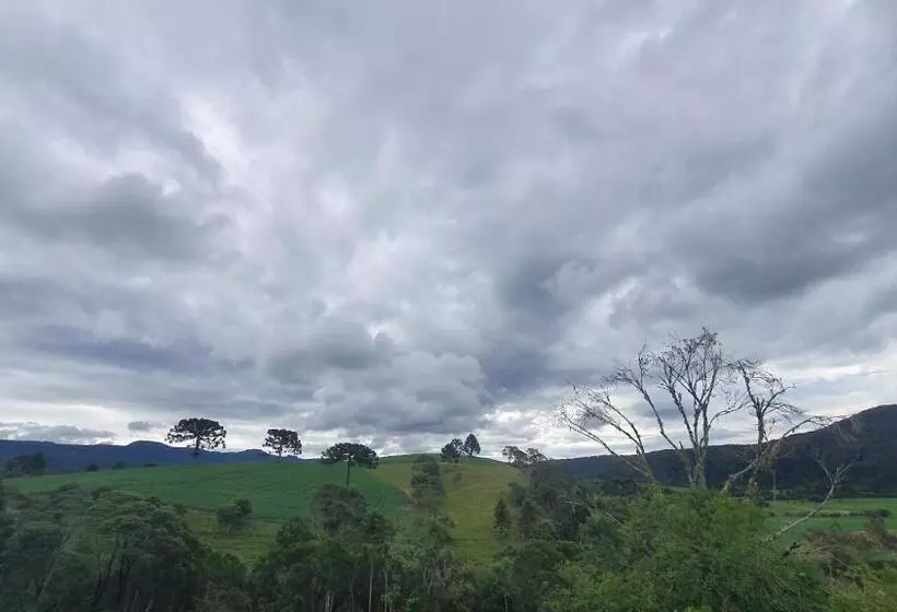 Retkeilymaja Pousada Bracatinga