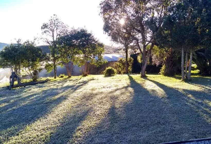 Retkeilymaja Pousada Bracatinga