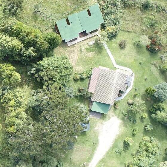 Hostel Pousada Bracatinga