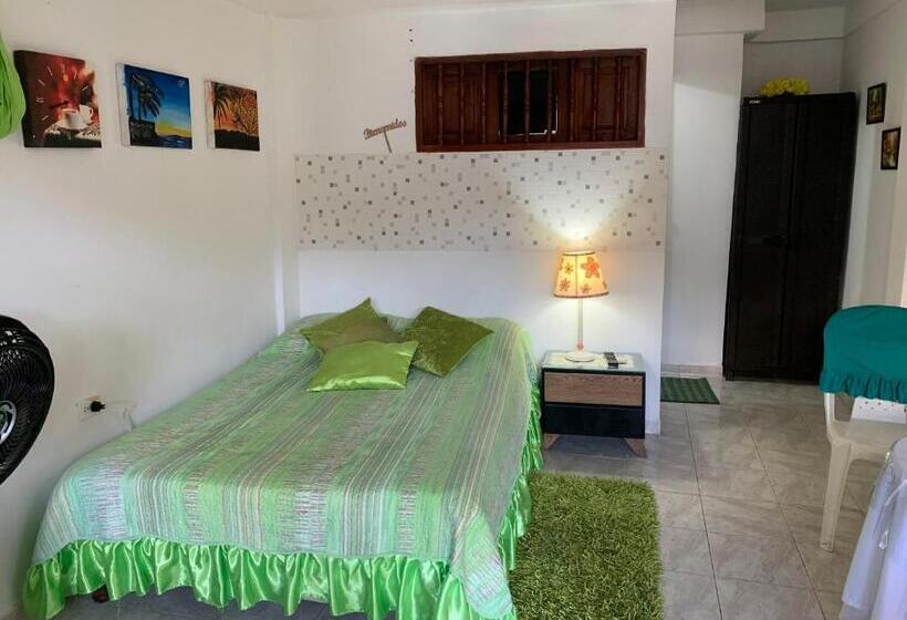 Apartamentos Y Estudios Manga Real