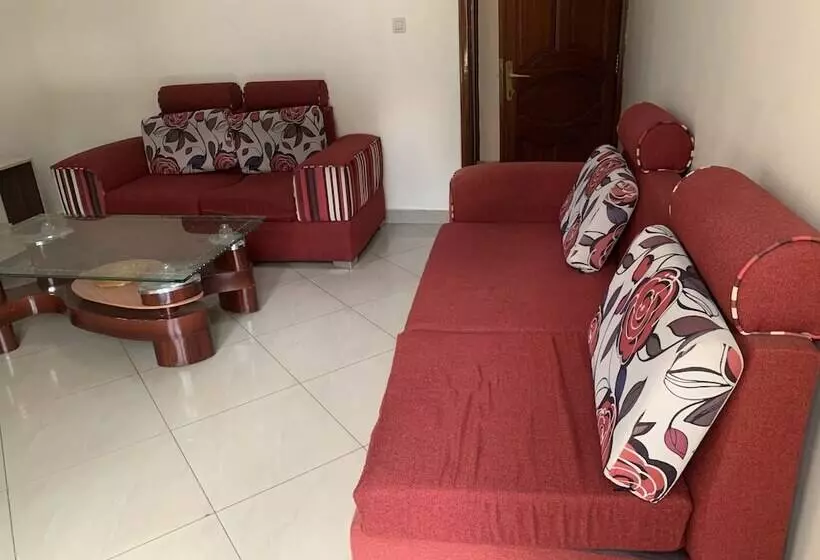 تختخواب و صبحانه Gorilla Home Stay