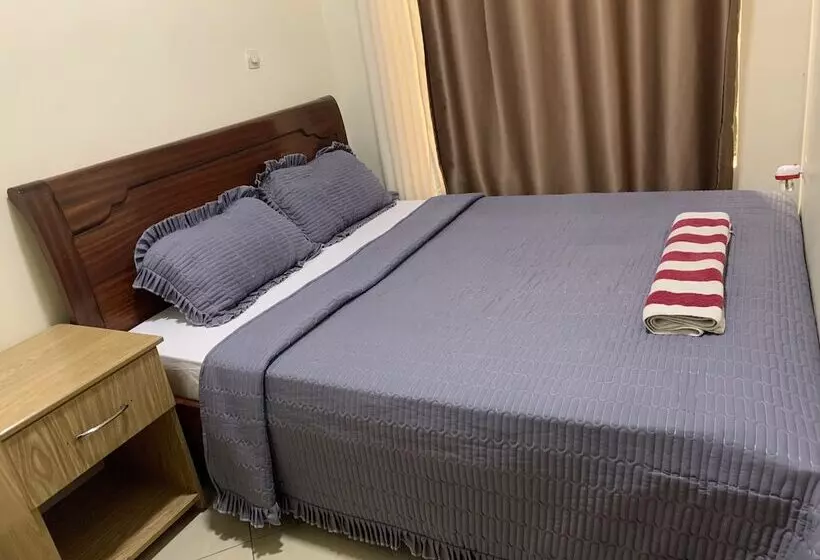 تختخواب و صبحانه Gorilla Home Stay