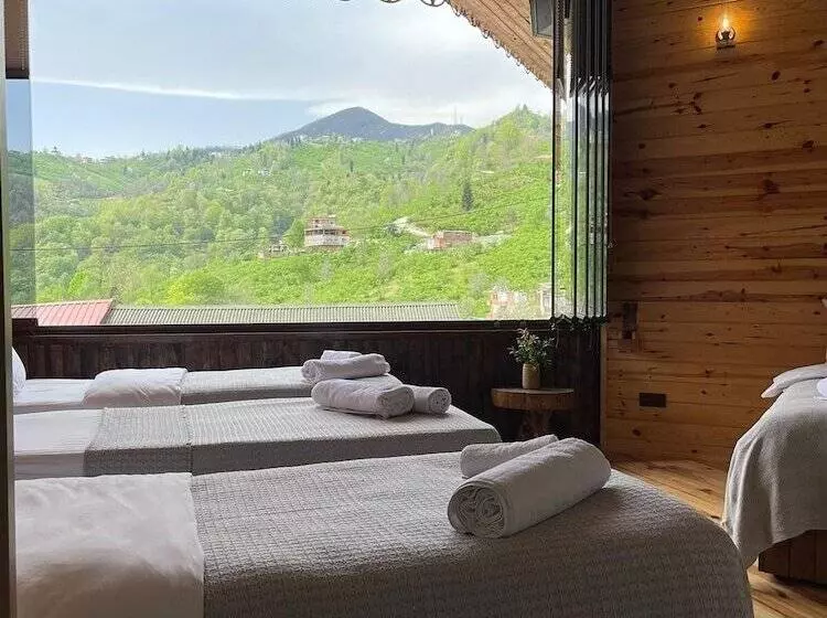 Aamiaismajoitus (B&B) Karadeniz Kus Cenneti Otel