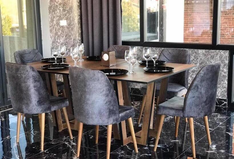 هتل Beograd Struga