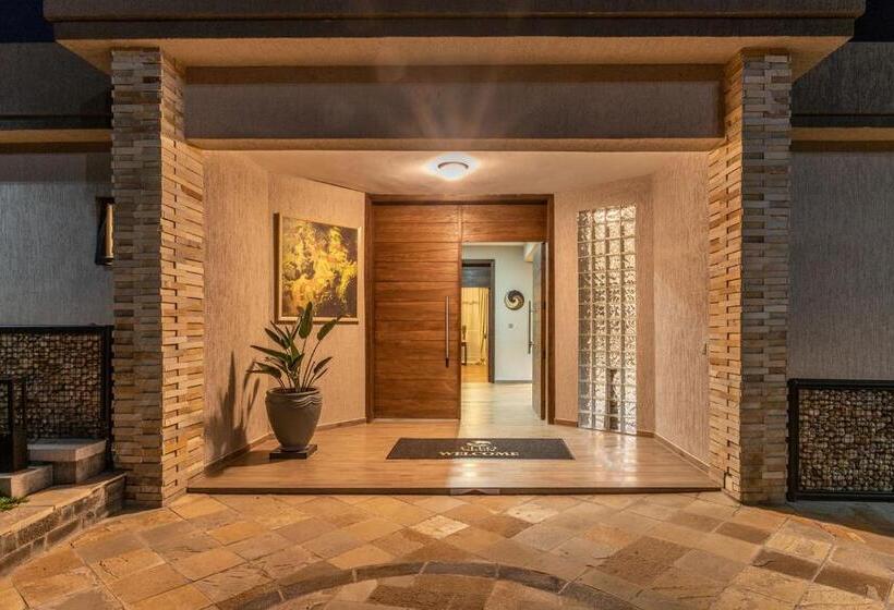 هتل Cleo Lake Kivu