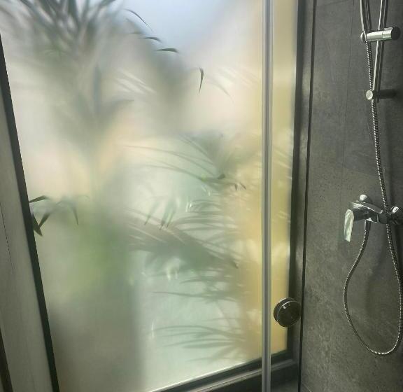 酒店 Full House Apart