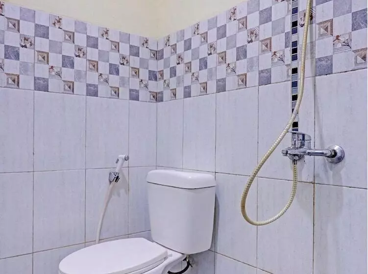 Hotelli Hasan House Syariah By Oyo