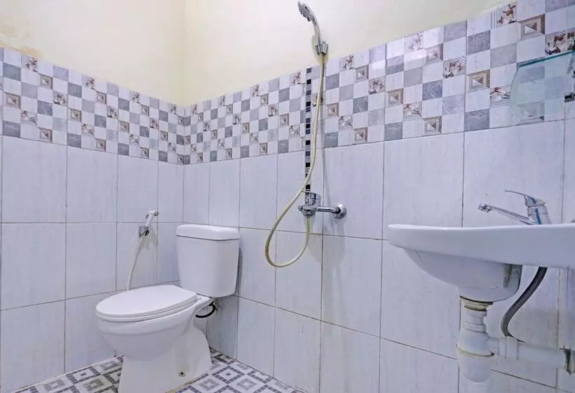 Hotelli Hasan House Syariah By Oyo