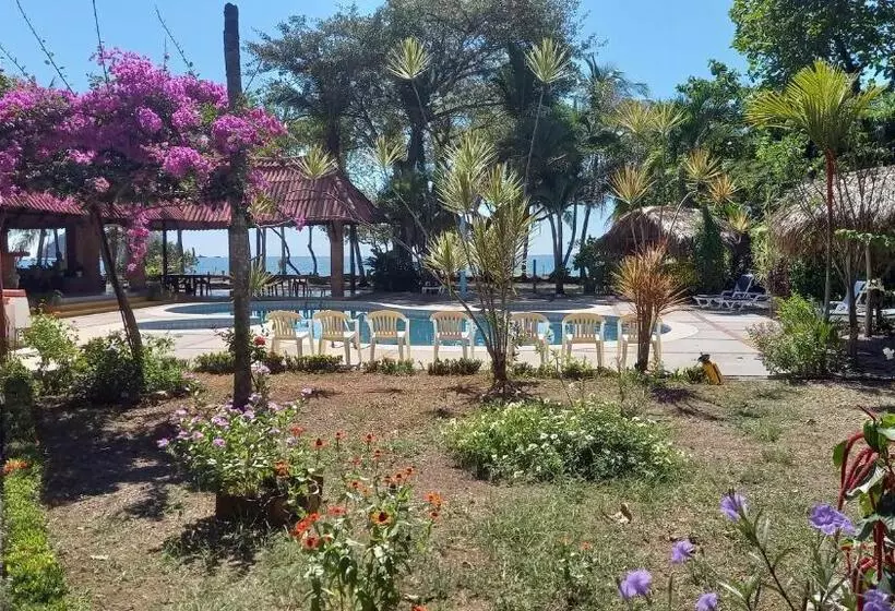 Hotelli Las Brisas Del Pacifico