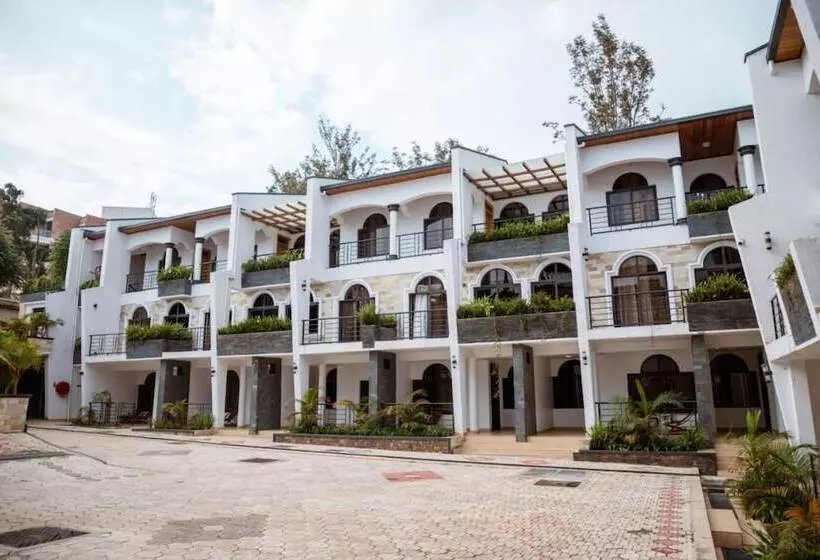 هتل Ndaru Luxury Suites