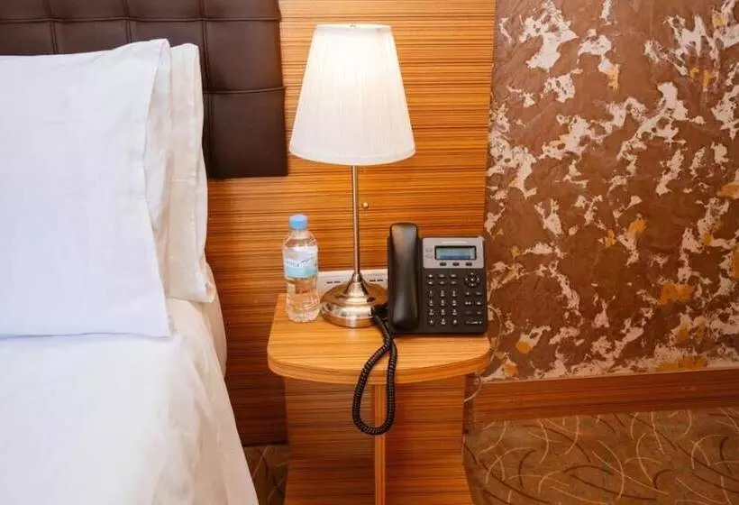 هتل Ndaru Luxury Suites