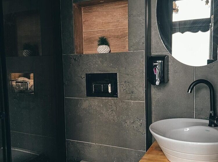 فندق Pavri Suit Bungalov