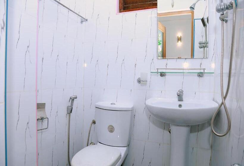 ホテル Peacock Heaven Ahangama