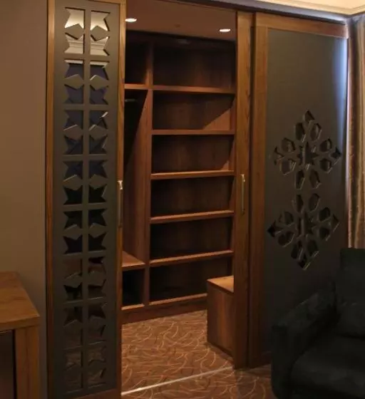 ホテル Porta Kavalja
