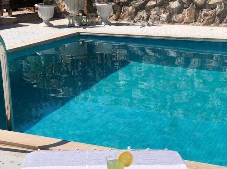 בית מלון כפרי Salvia Butik Sogut