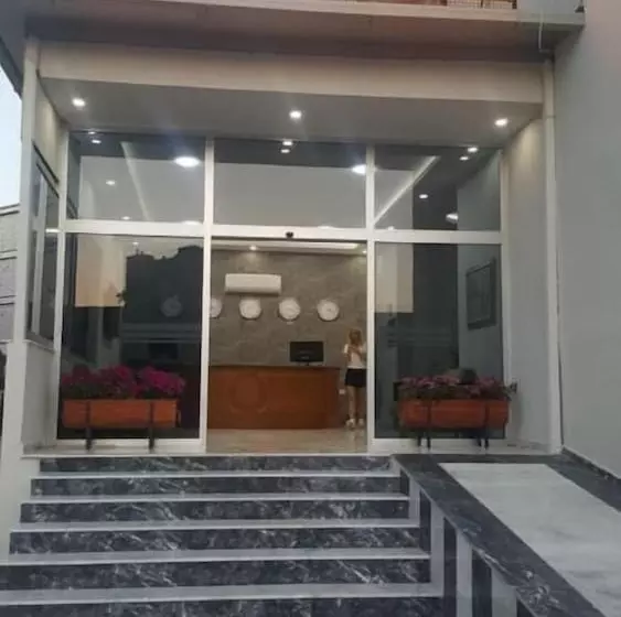 Hotelli Sever Suites