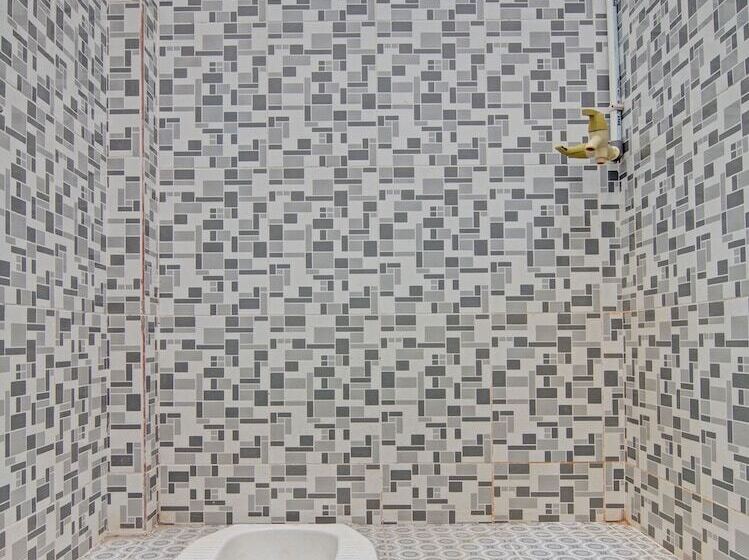 호텔 Spot On 92449 Libersa Homestay Syariah