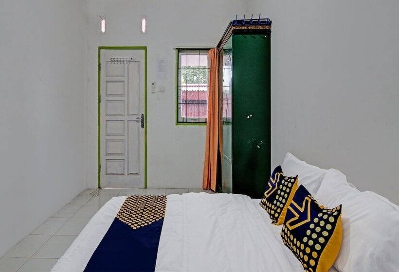 호텔 Spot On 92449 Libersa Homestay Syariah