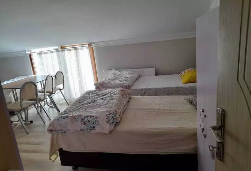 Hotelli Umit Kız Ogrenci Yurdu