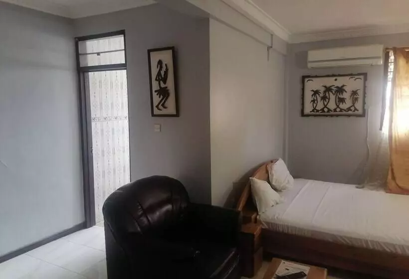 Majatalo Larjoe Guesthouse