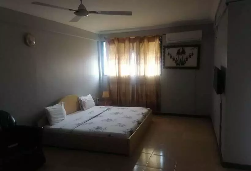 Majatalo Larjoe Guesthouse