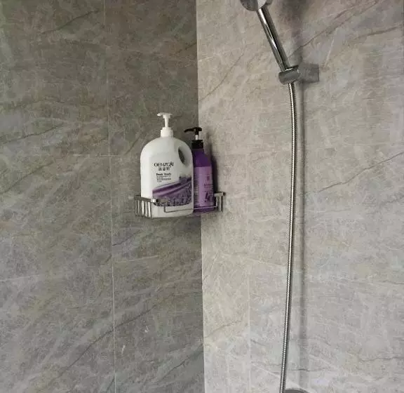 Majatalo March Garden Next To The Furniture Market