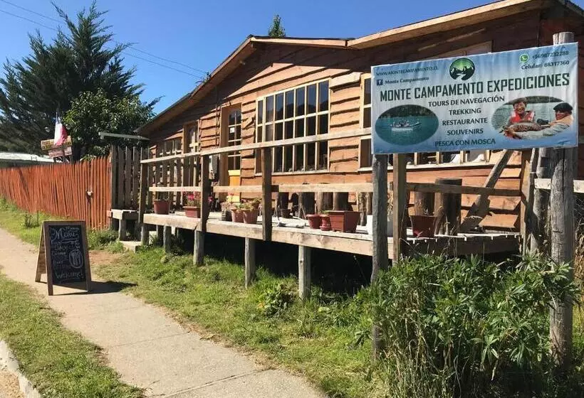 Majatalo Monte Campamento Hostel