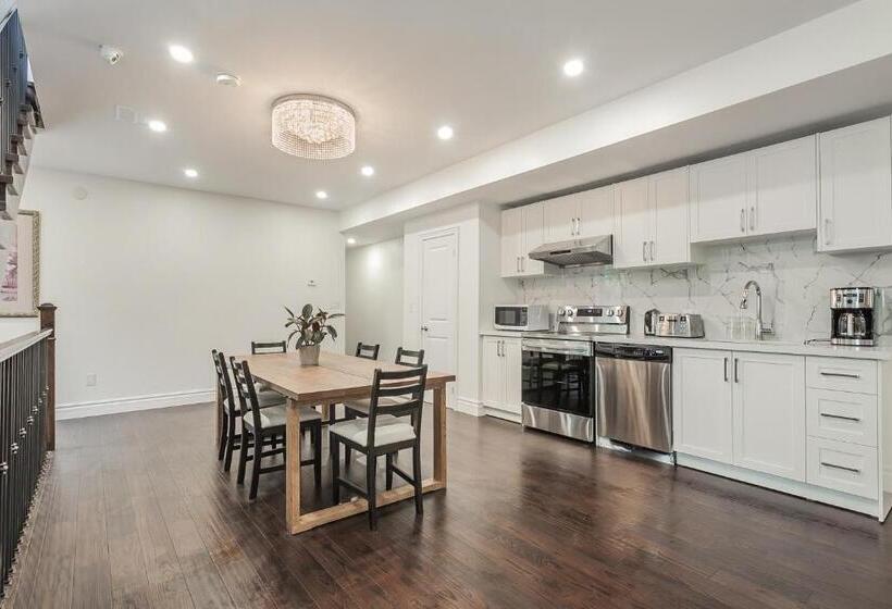 펜션 Red Maple Guest House