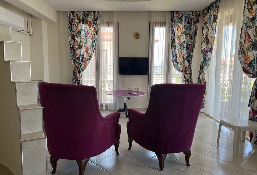 Grand Teoshan Otel Ve Tatil Evleri