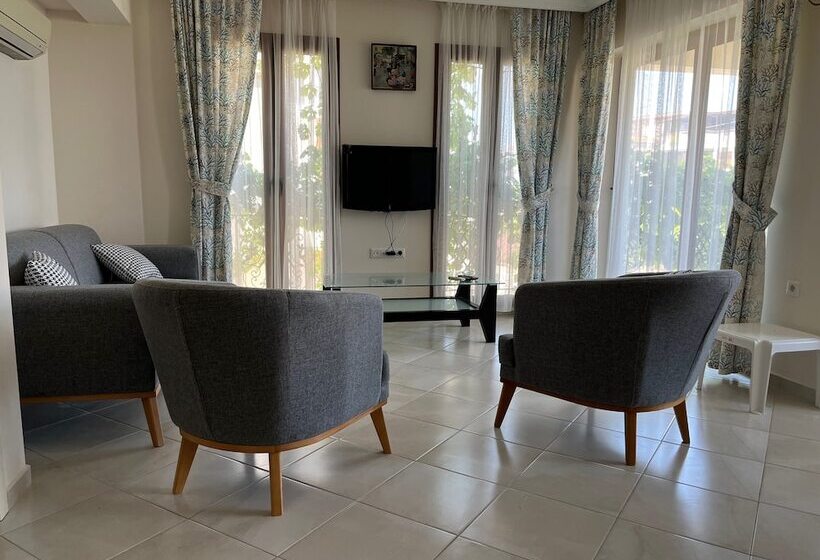 Grand Teoshan Otel Ve Tatil Evleri