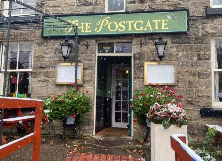 הוסטל The Postgate Inn