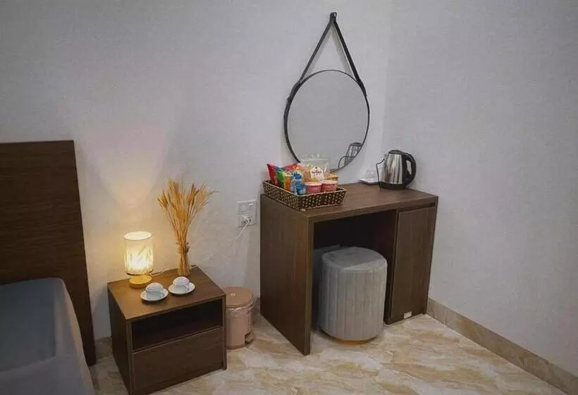 تختخواب و صبحانه Ada Motel