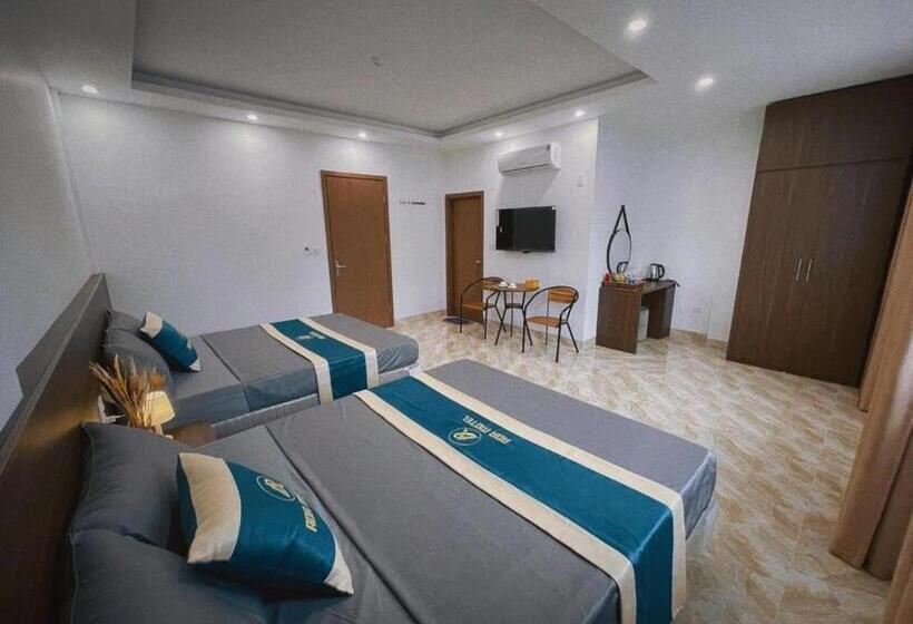 تختخواب و صبحانه Ada Motel