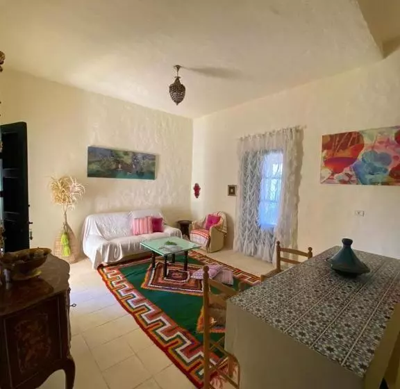 ベッドアンドブレックファースト Dar Oueghlani   Maison D Hôtes