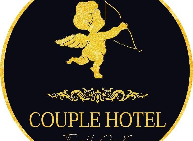 Couple Hotel Khach San Tinh Yeu