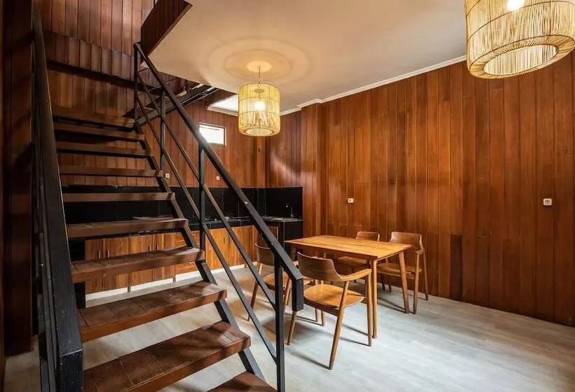 Hotelli Dadeka Canggu