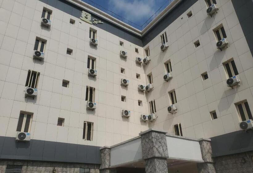 Greatville Hotel Signature